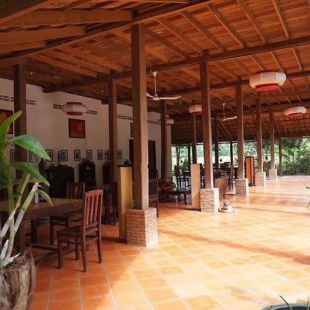 Arun Mekong Guesthouse Kratie Exterior foto